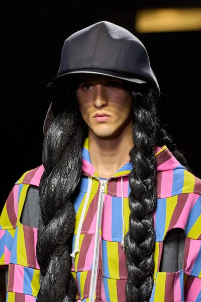 Look 96